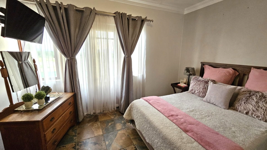 2 Bedroom Property for Sale in Melodie North West